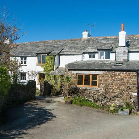 Hallagather Farmhouse Crackington Haven Esterno foto